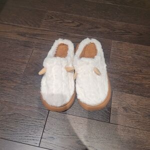 Cozy White Furry Slippers